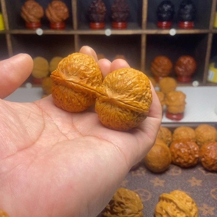 桃核吊坠2至尊元宝