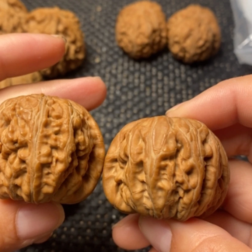 【闪购商品】文玩核桃吊坠升*元宝