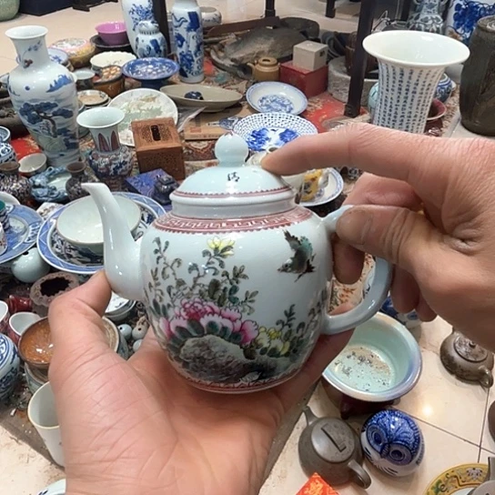 摆件珠**虹景德镇陶瓷艺术