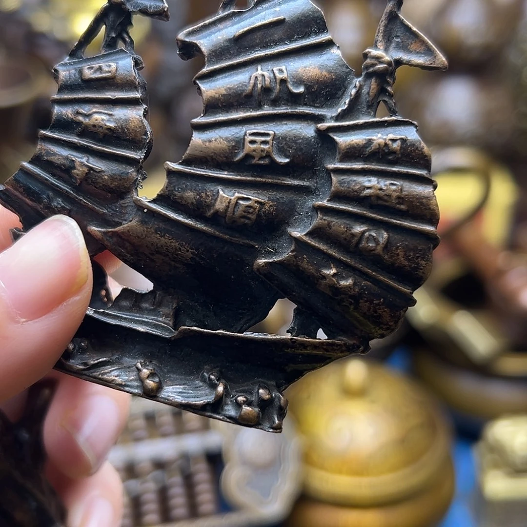 铜器摆件老王直播间