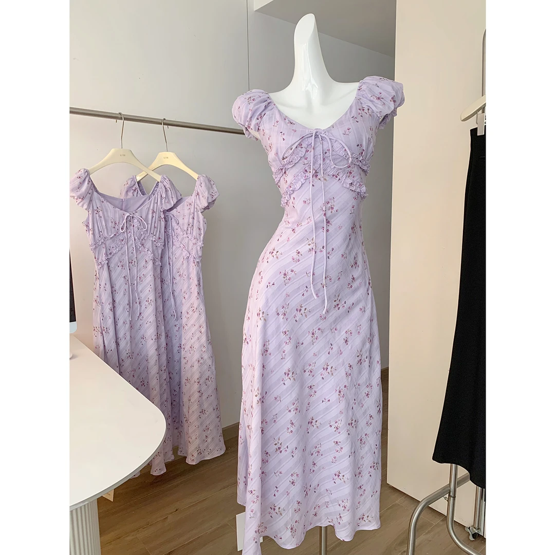 郑在在法式绝美V领碎花连衣裙女2025夏季气质收腰长裙茶歇裙度假