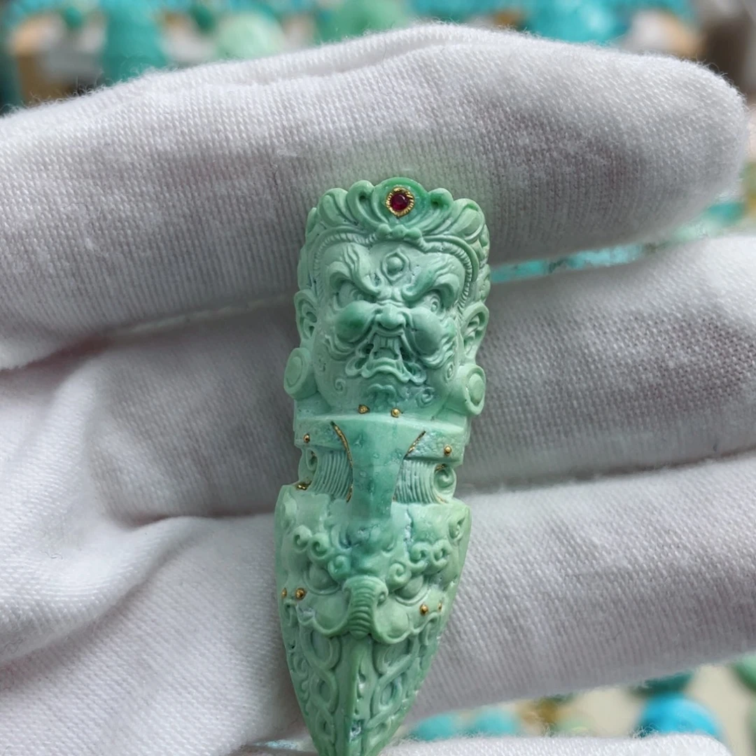 未镶嵌绿松石珠宝奇石