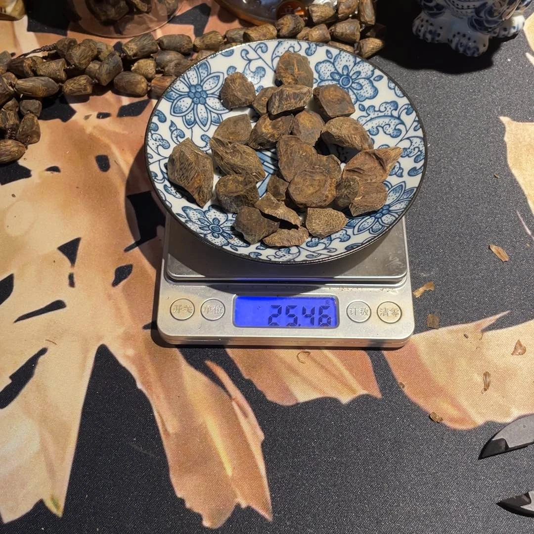 谢***啊沉香沉香碎屑树钉