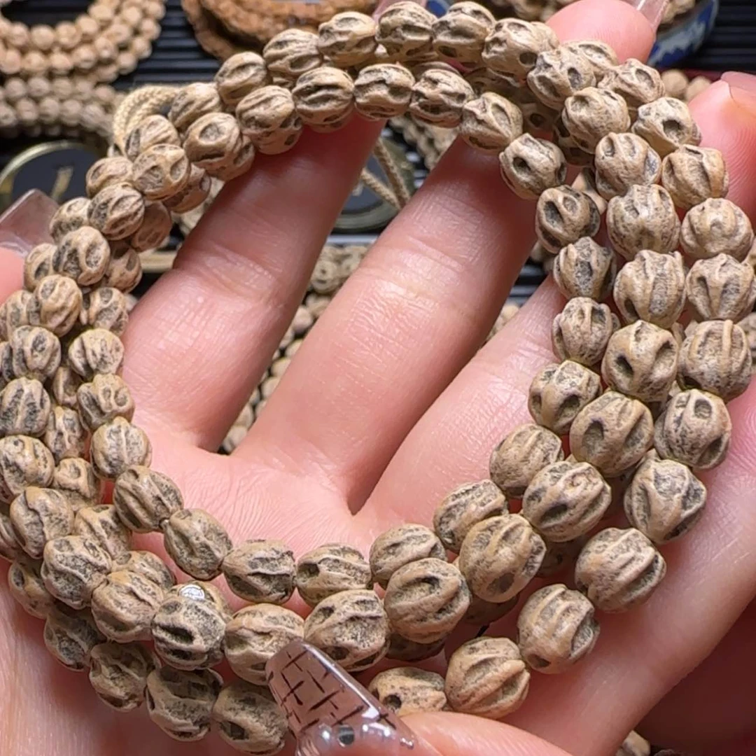 【闪购商品】柏香籽/百香籽吊坠风**雕