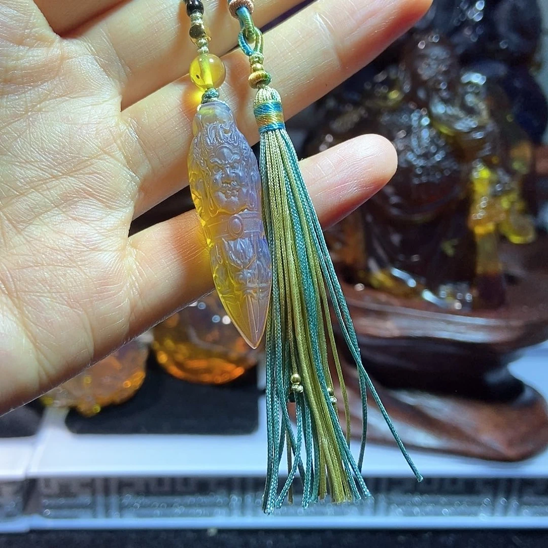 未镶嵌颈饰琥珀缅甸天然琥珀吊坠