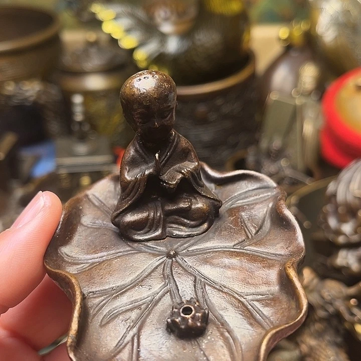 精美铜器批发档口