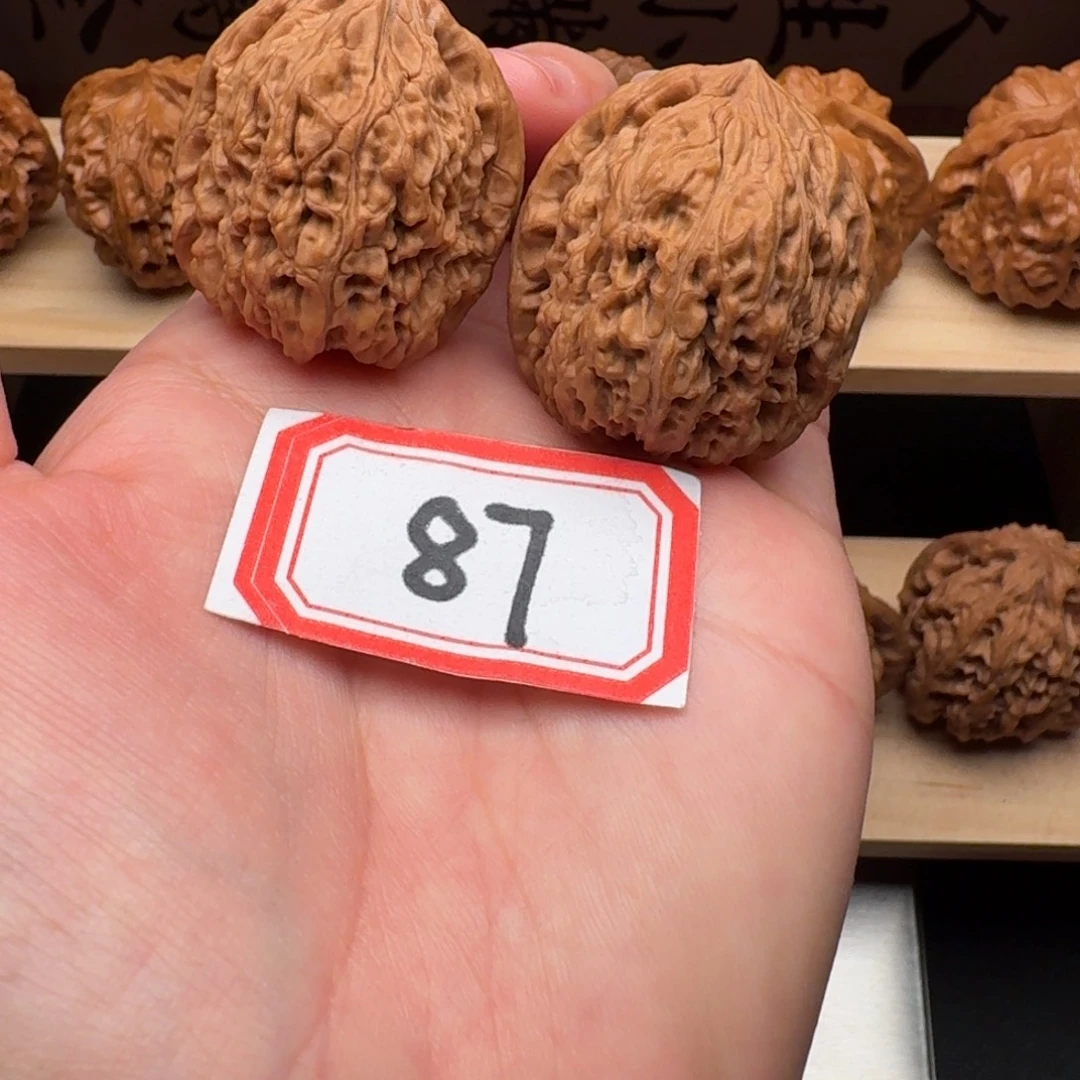 吊坠文玩核桃南疆石34尺