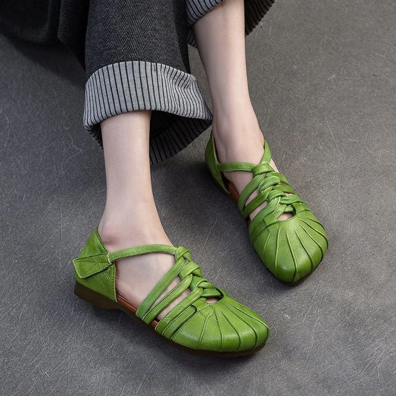 森女文艺镂空包头凉鞋女2025夏季新款真皮复古擦色魔术贴平底女鞋