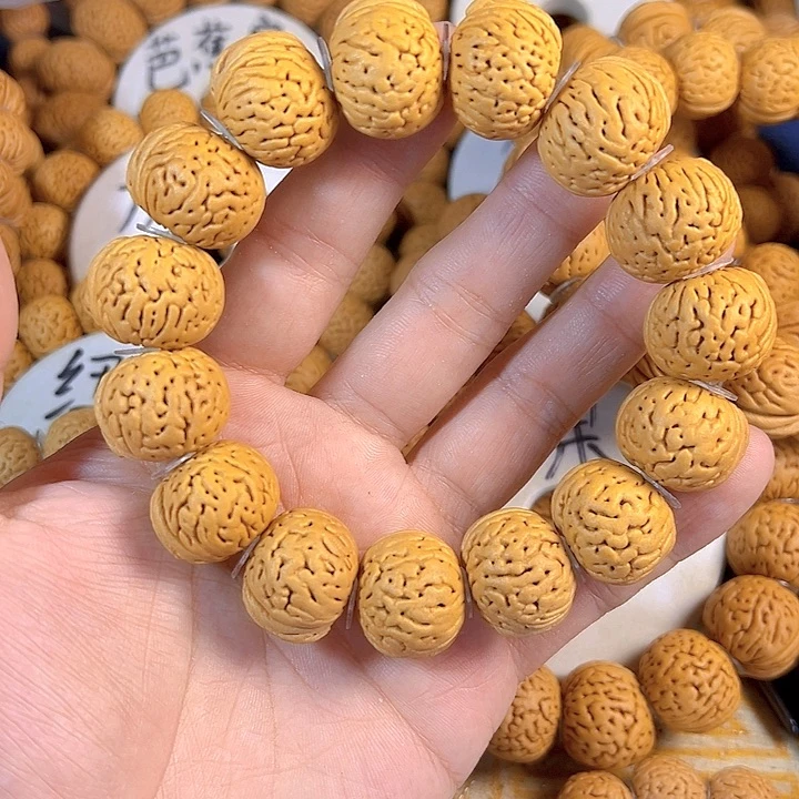 用***7桃核手串国核大肌肉桃核手串