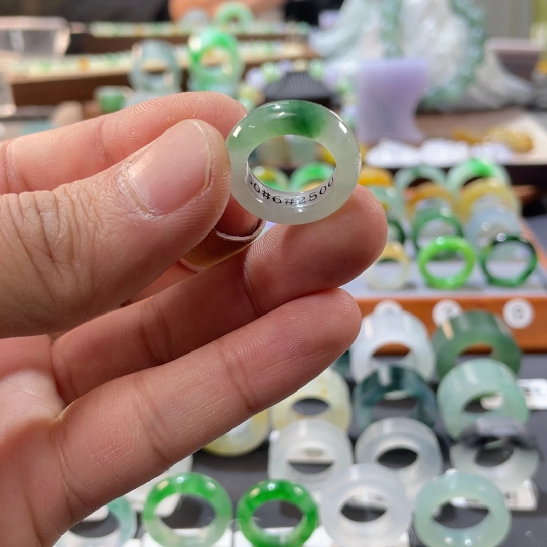 定制翡翠未镶嵌璠*儿翡翠