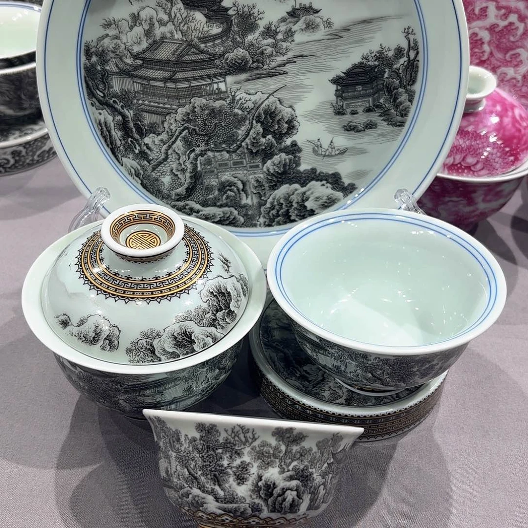 瓷片景德镇陶瓷学院副院长兼