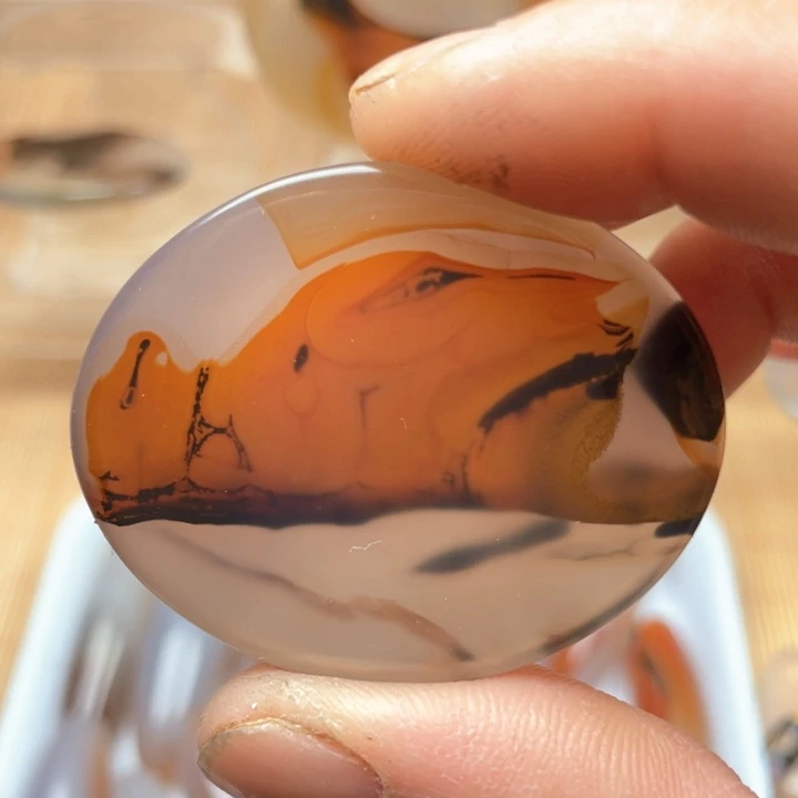 玛瑙/玉髓吊坠未镶嵌