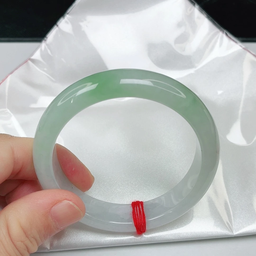 未镶嵌手镯翡翠翡翠