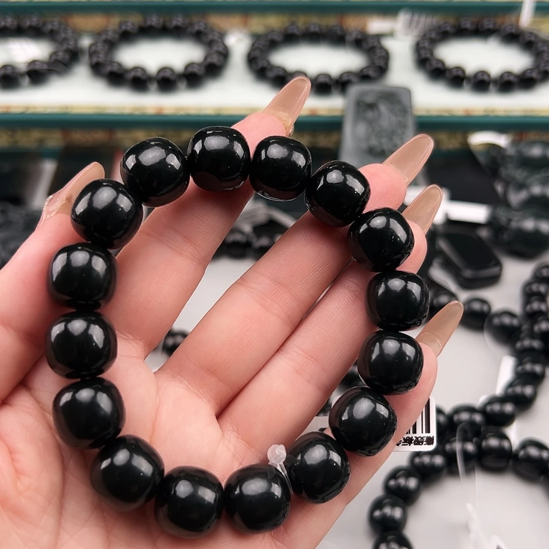 和田玉未镶嵌手串