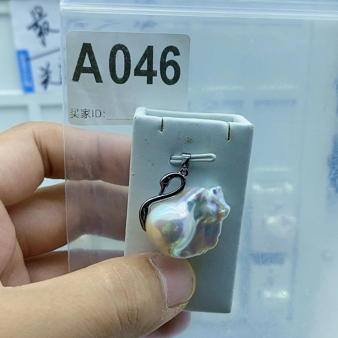 淡水珍珠合金颈饰