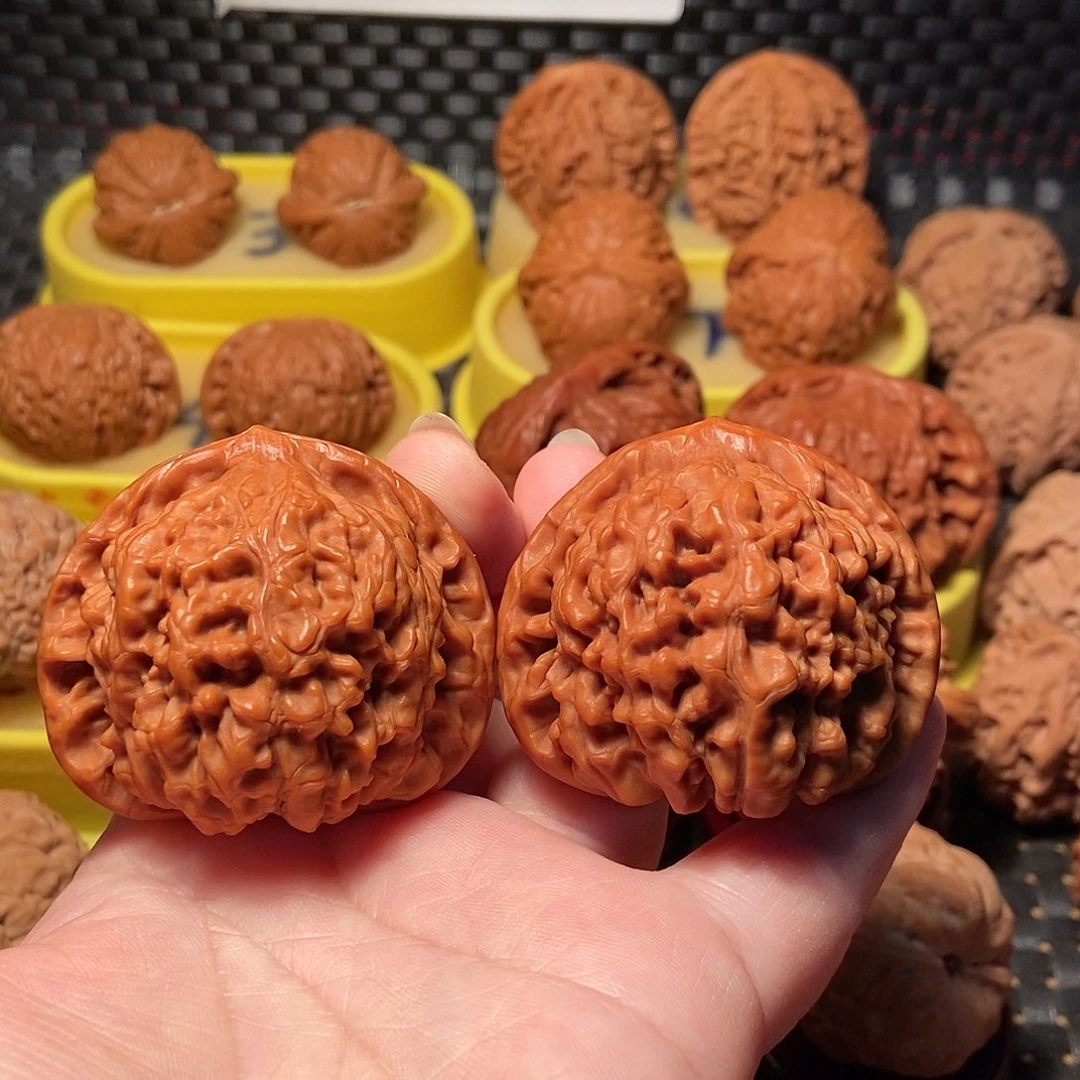 文玩核桃吊坠麒麟2