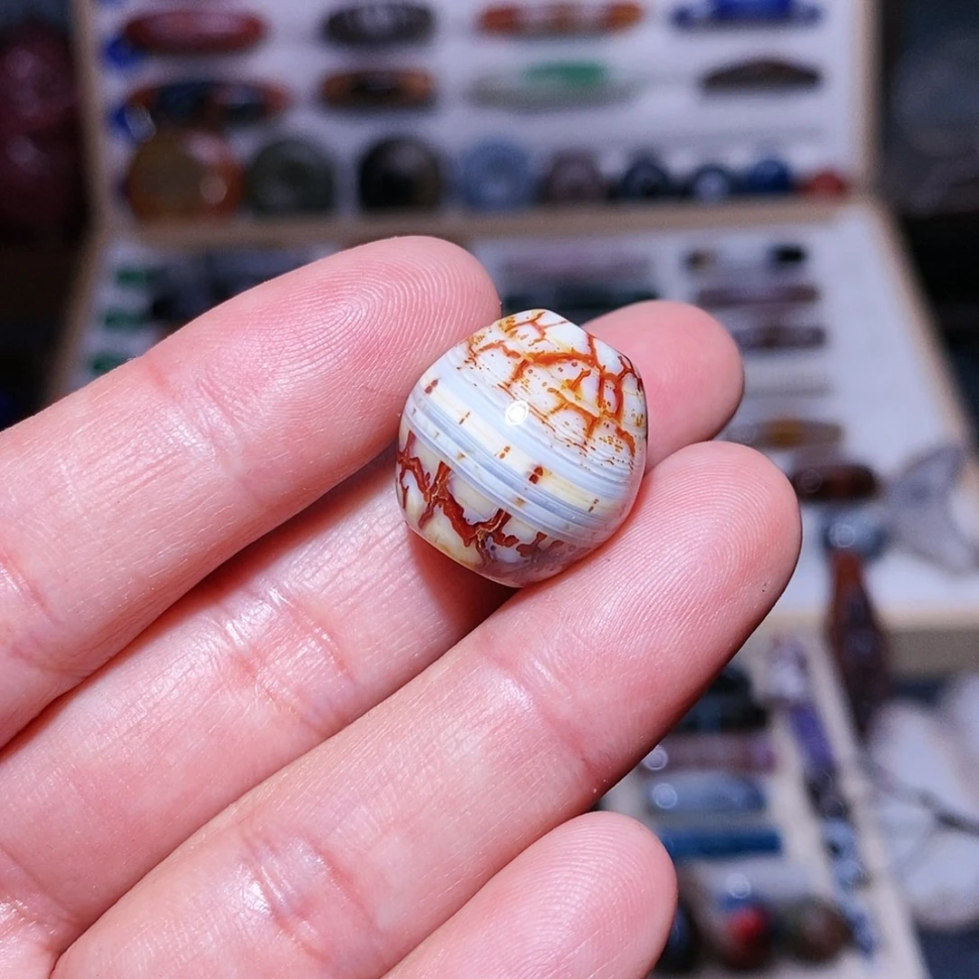 玛瑙吊坠未镶嵌….