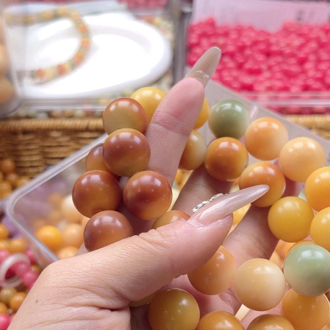 白玉菩提吊坠工***队c17mm孤品福利不售后