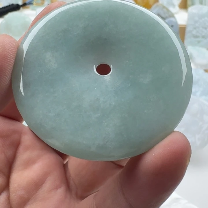 翡翠未镶嵌颈饰天然缅甸A货翡翠