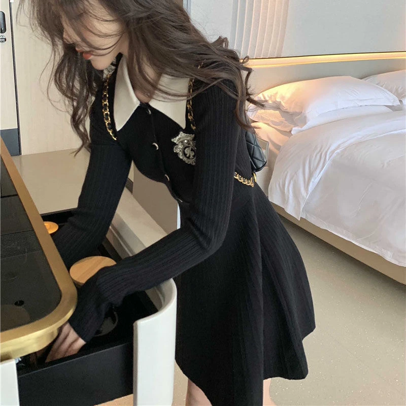 潮流衣装~黑色长袖针织连衣裙女秋小个子学院风修身显瘦气质裙子