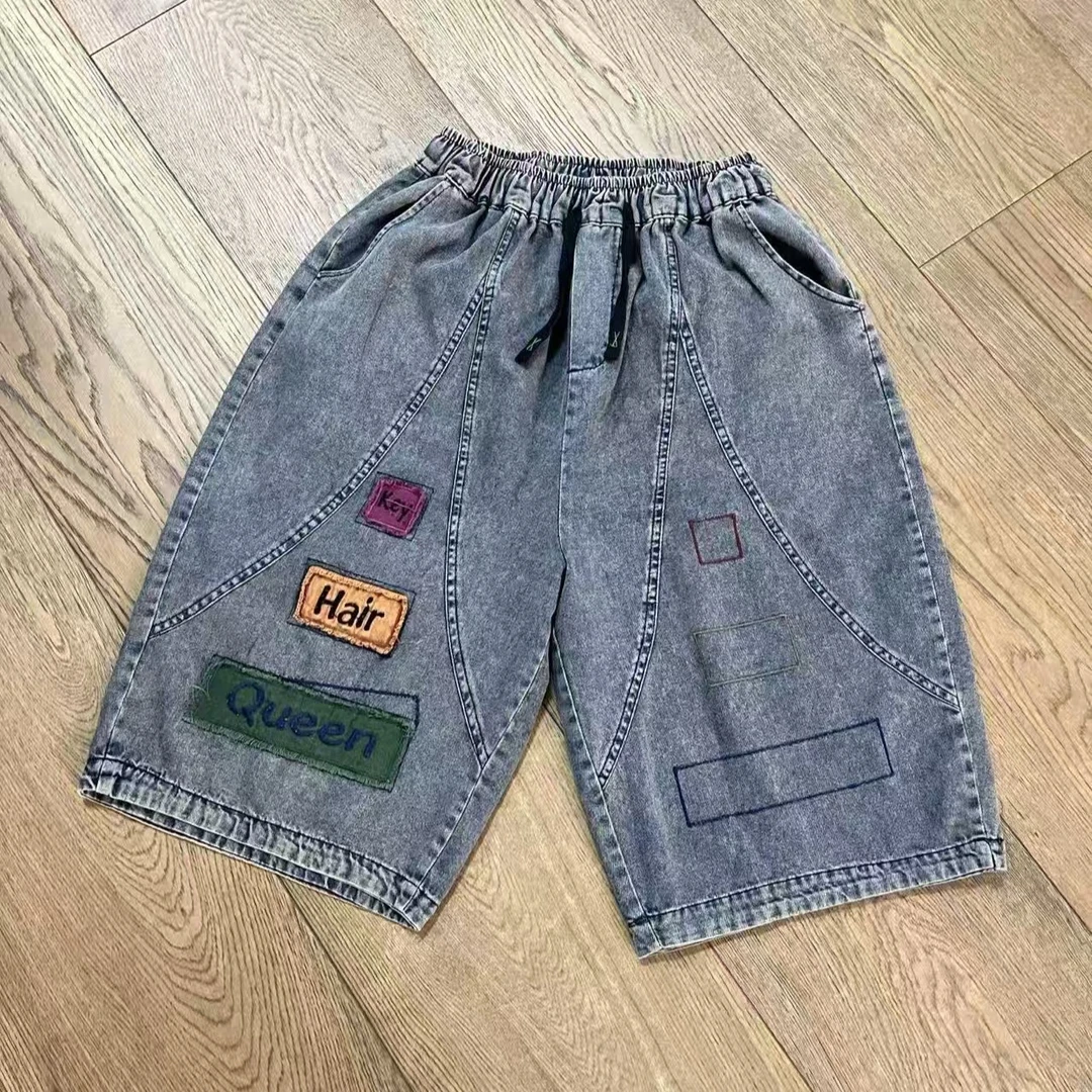 啵啵CM25209彩色贴布百搭牛仔短裤