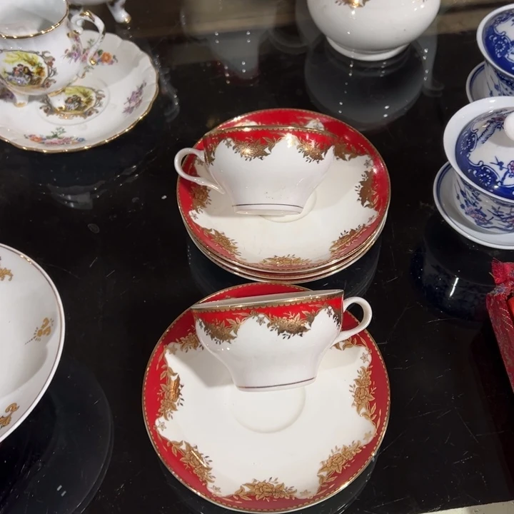 陶瓷两杯两碟特价包邮