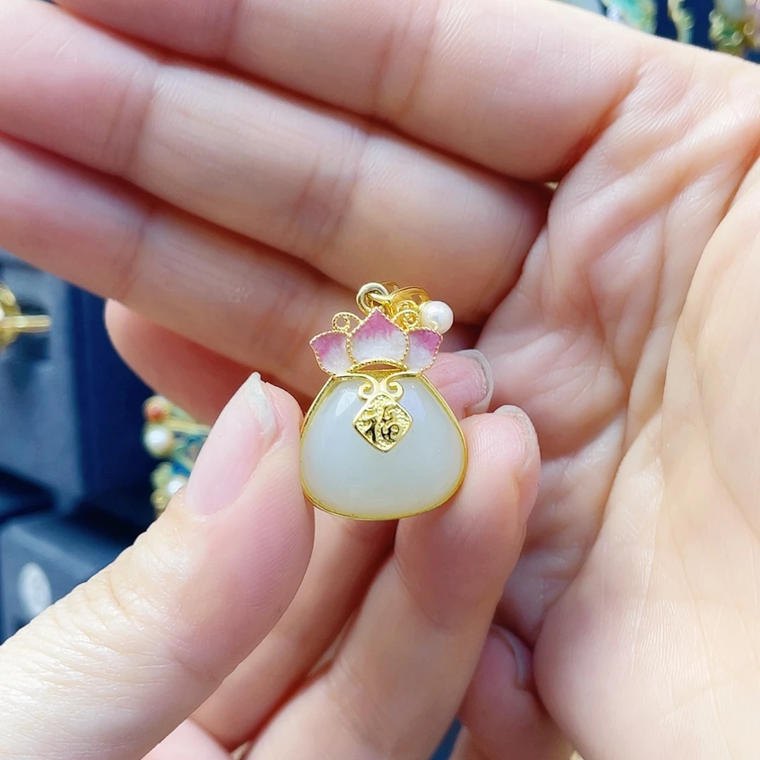 和田玉银S925镀金镶嵌颈饰