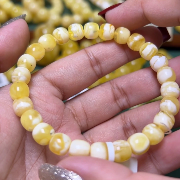 蜜蜡未镶嵌珠宝奇石