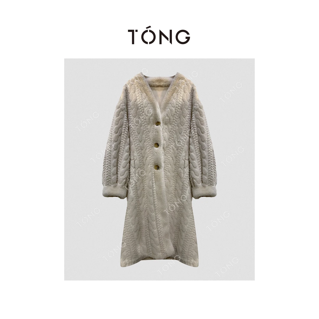 TONG-X 长款毛绒绒热力感舒适时尚净版大衣外套 L2805