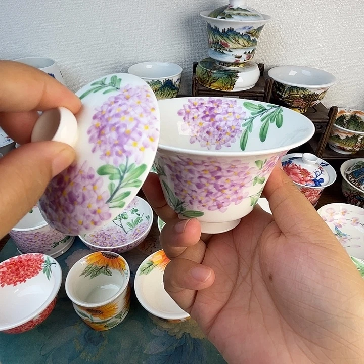 忠意堂釉下彩紫绣球