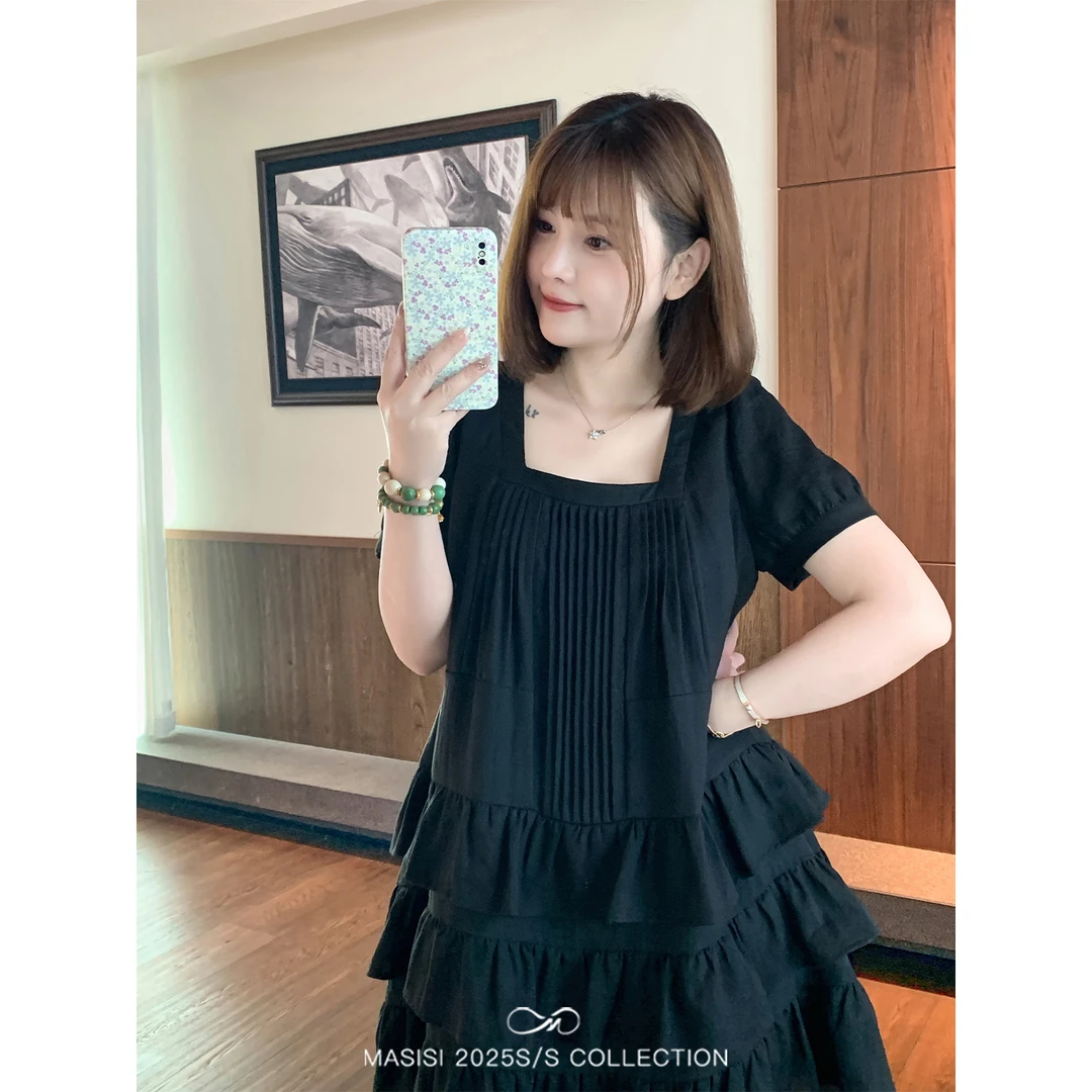 马西西大码女装 夏季遮肉显瘦气质方领蛋糕小黑裙