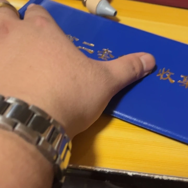 瓷片都是自己家的拍就完