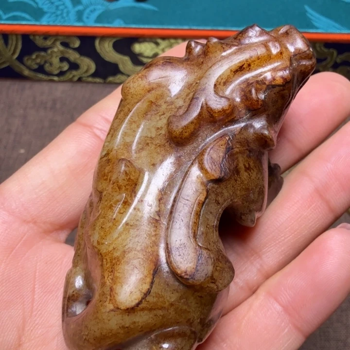 交***友和田玉（糖玉）未镶嵌颈饰