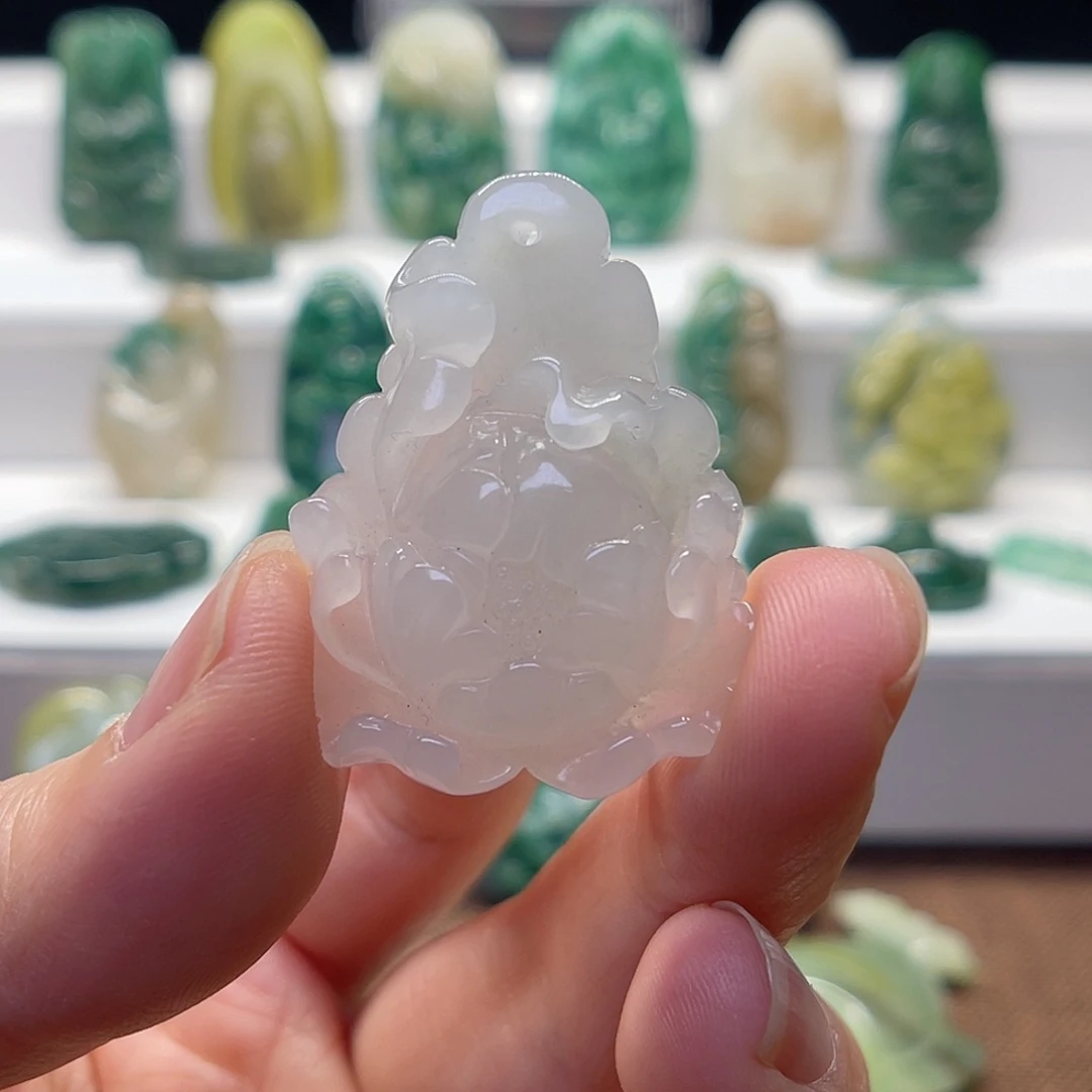 菽***独山玉未镶嵌颈饰