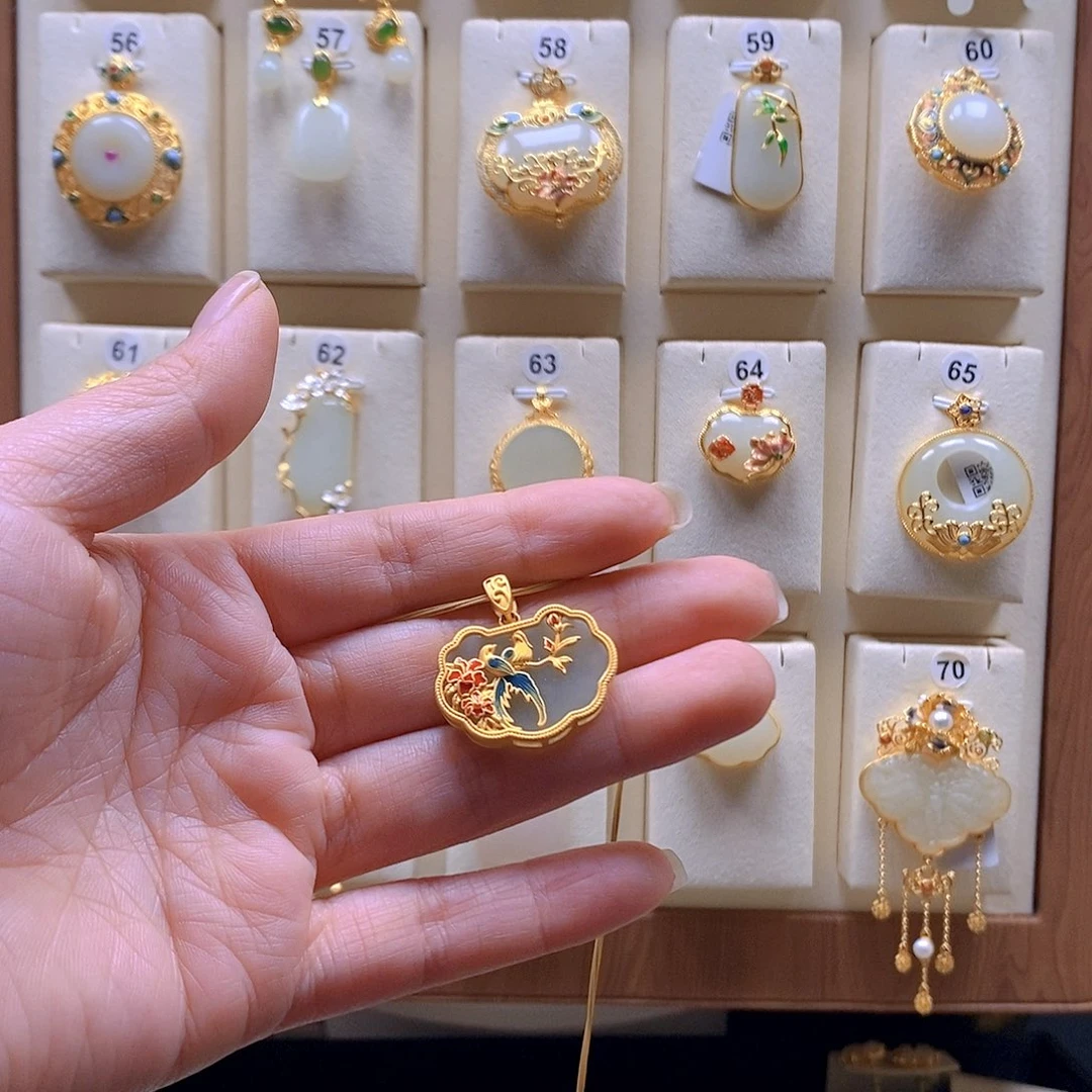 和田玉银S925镶嵌颈饰