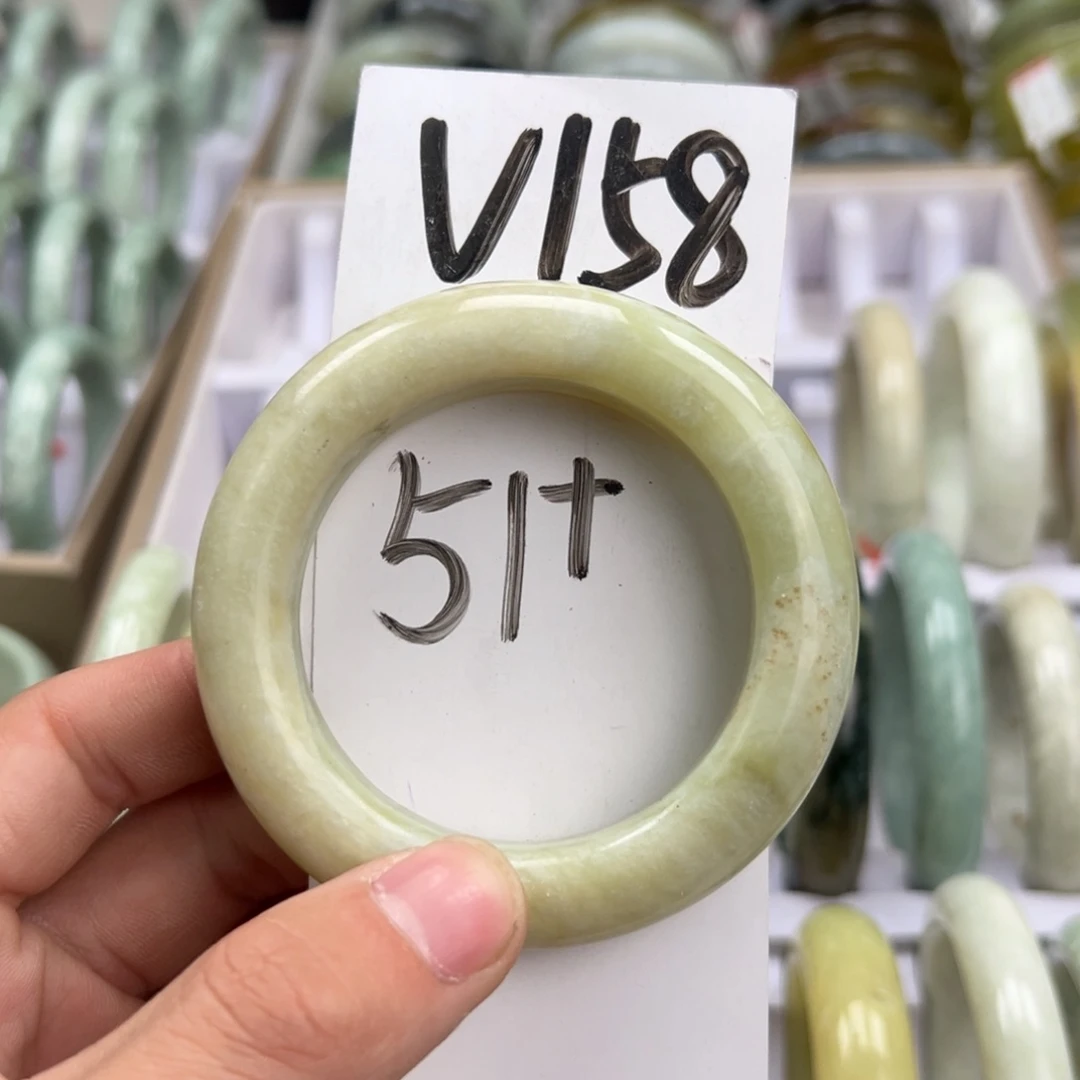 岫玉手镯未镶嵌天然岫玉微瑕