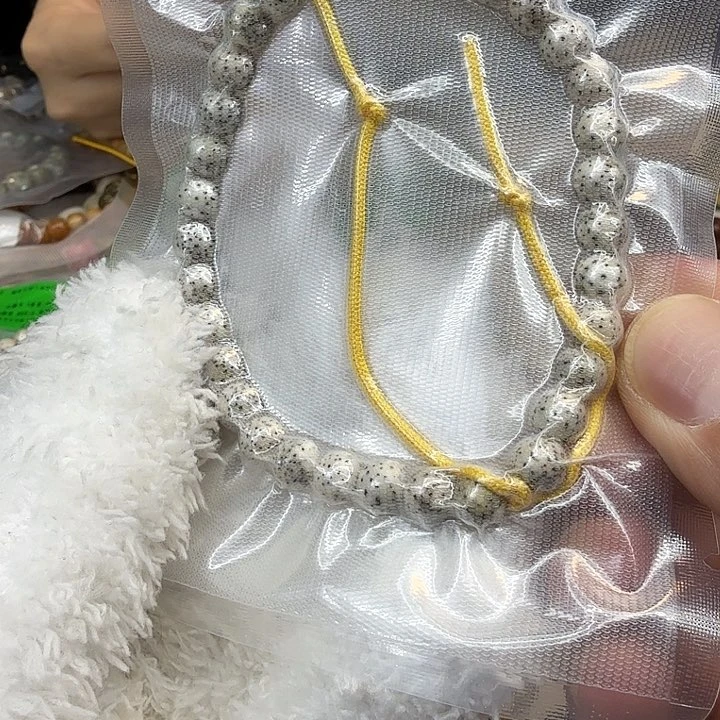 星月菩提手串143传说半臂大留白星月菩提0.7圆手持