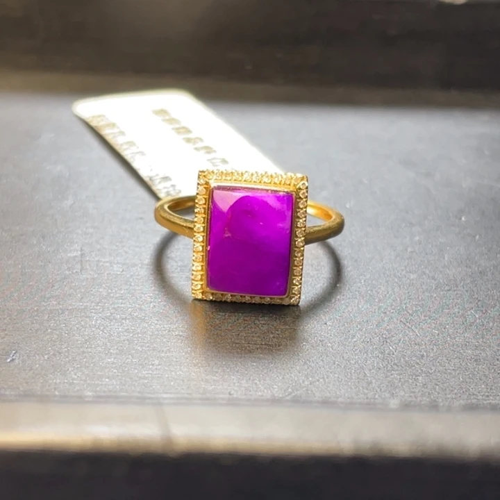 苏纪石（舒俱来）18K金镶嵌戒指