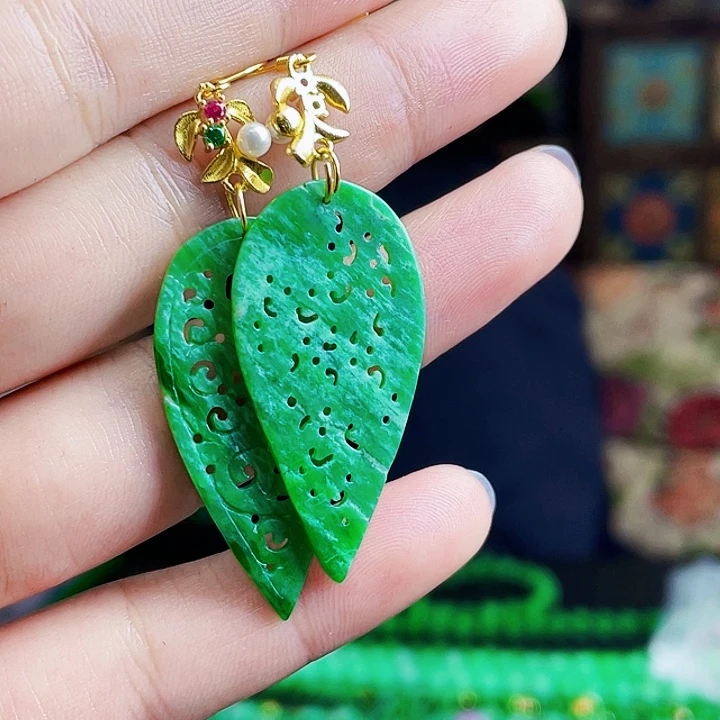 翡翠银S925镶嵌颈饰多样性