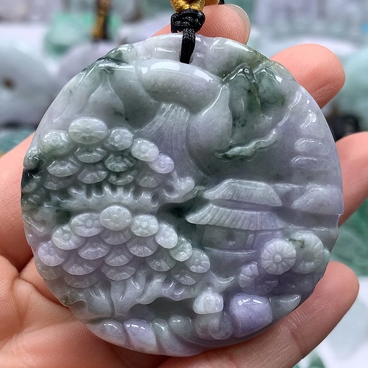 翡翠未镶嵌颈饰山水面工艺福利