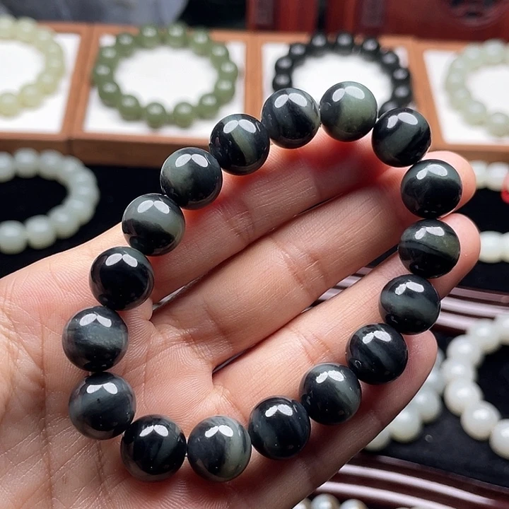 和田玉未镶嵌手串