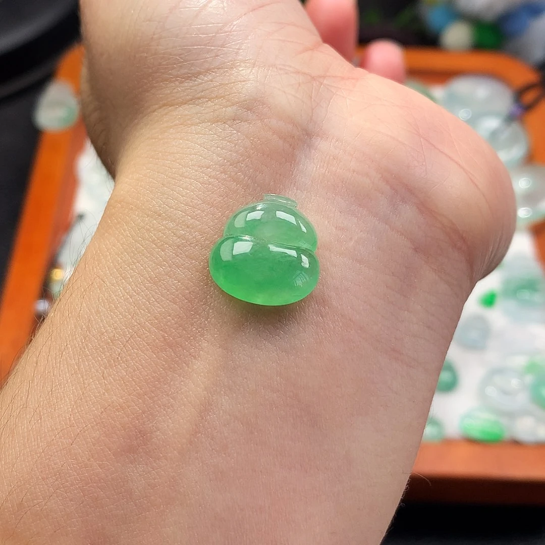 吊坠(不含链)未镶嵌翡翠葫芦