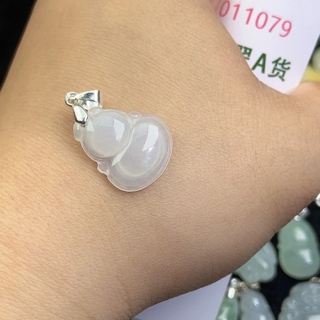 翡翠未镶嵌颈饰天然