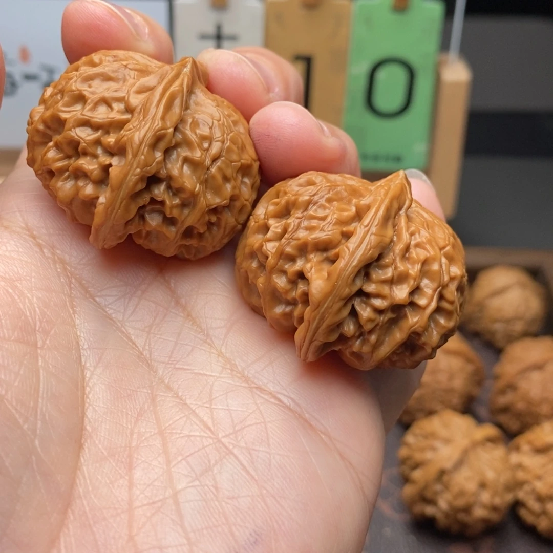 宏***宇把件文玩核桃宫灯43