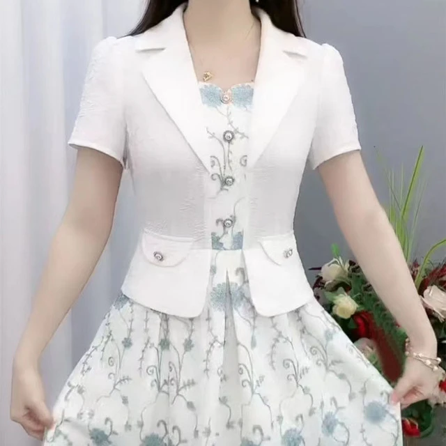 假两件印花连衣裙女2025新款春季显瘦减龄轻熟风过膝a字裙子女春