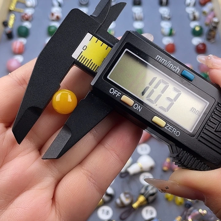 玛瑙/玉髓未镶嵌饰品