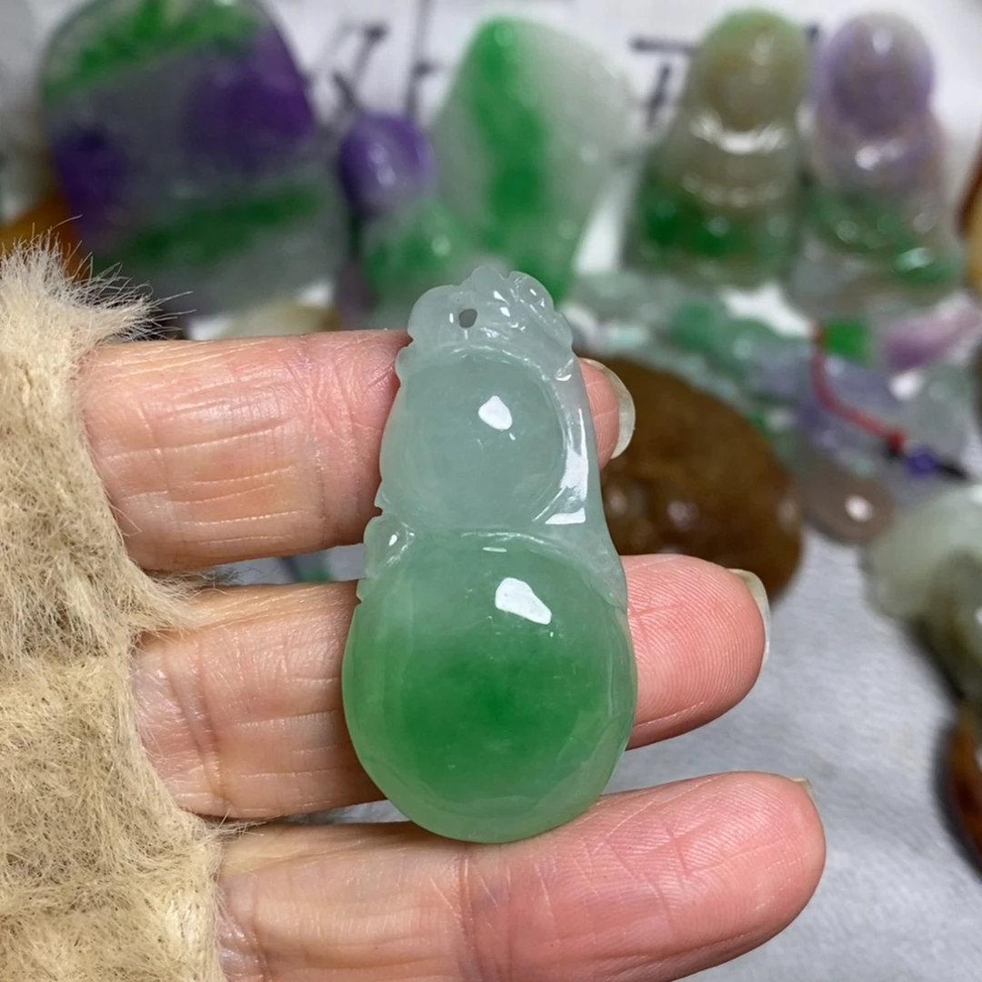 和田玉（糖玉）未镶嵌颈饰