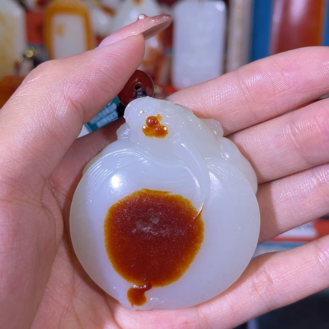 德***。未镶嵌和田玉挂件