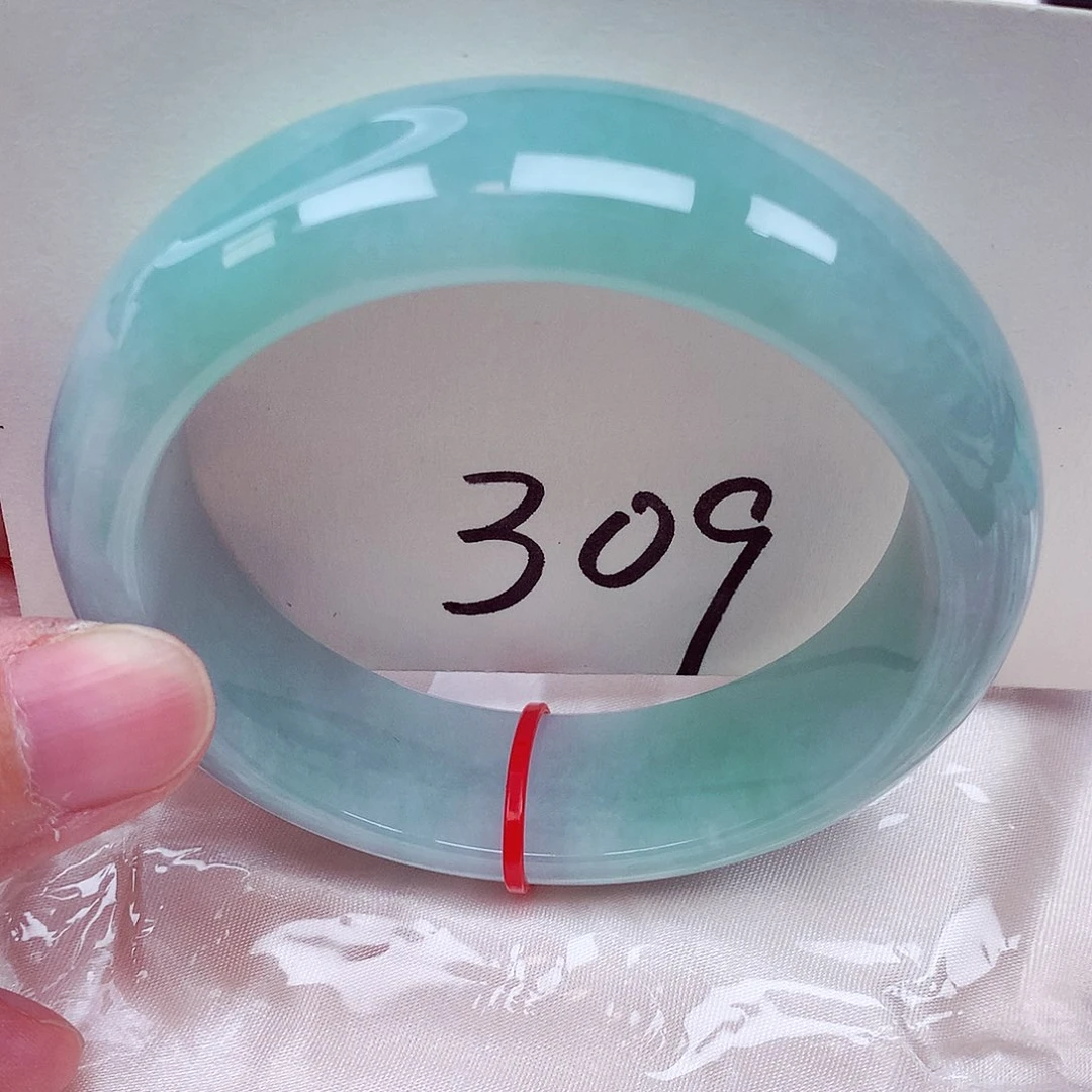 翡翠未镶嵌手镯翡翠