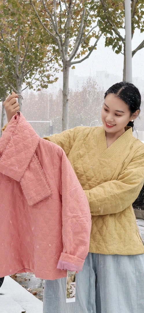 七初的布衣全家福薄棉汉服领打底上衣棉服